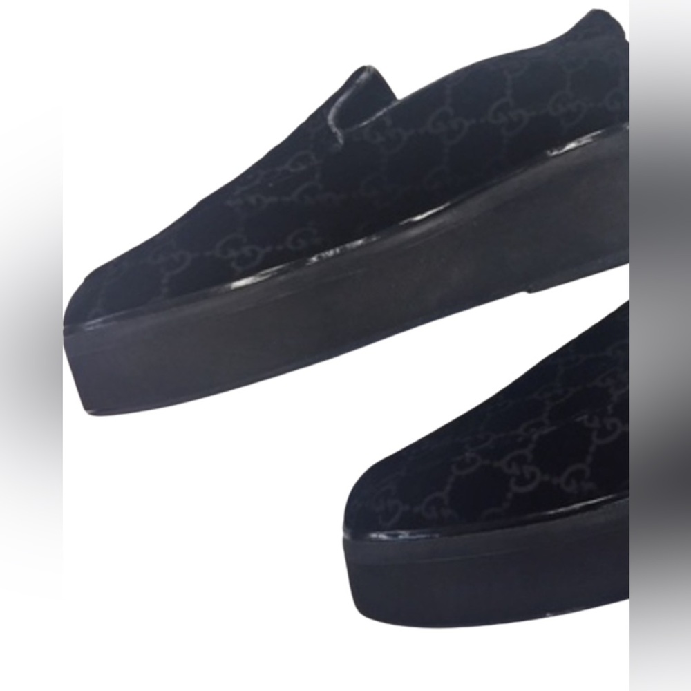 GUCCI Black Suede Double G Platform Loafers - Picture 3 of 13